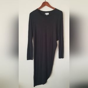Assymetrical cut top/tunic
